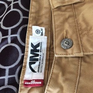 Men’s mountain khakis
